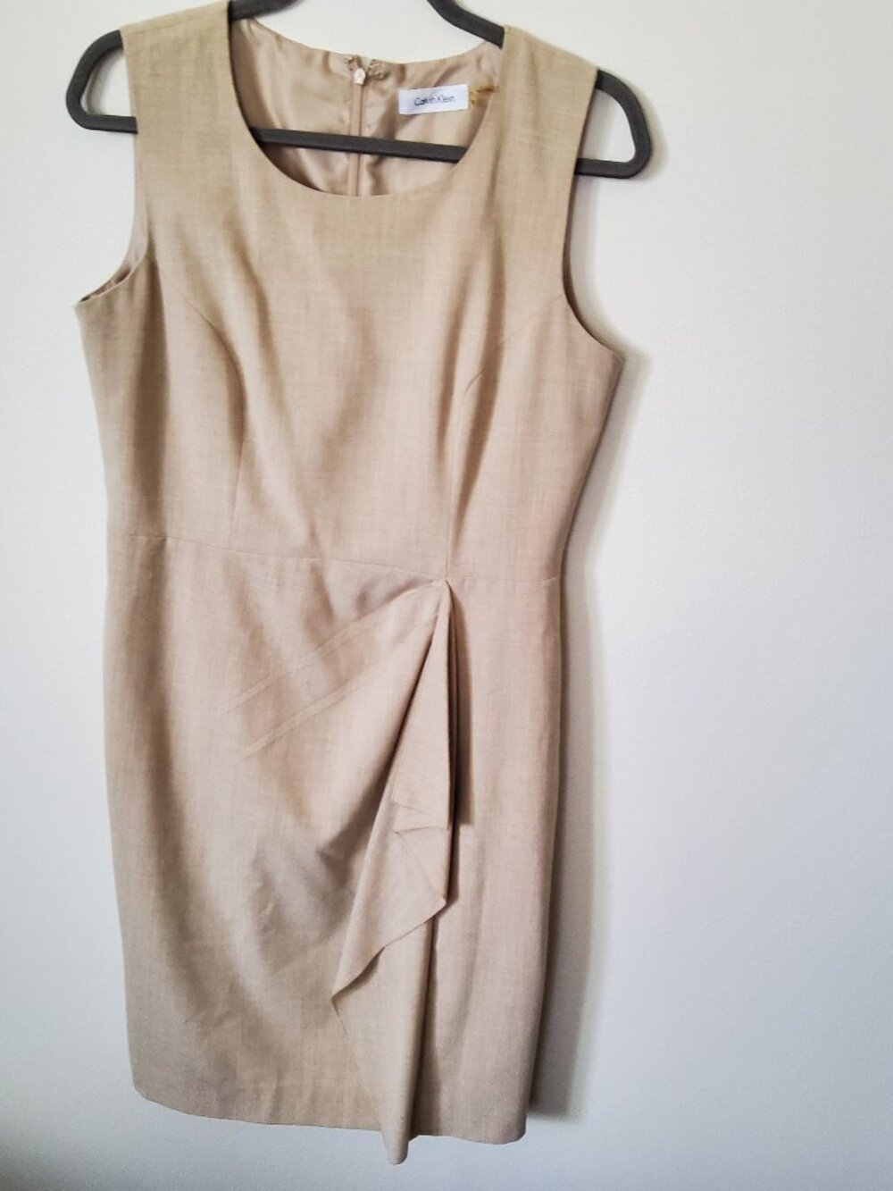Calvin Klein Dress in Khaki size 8